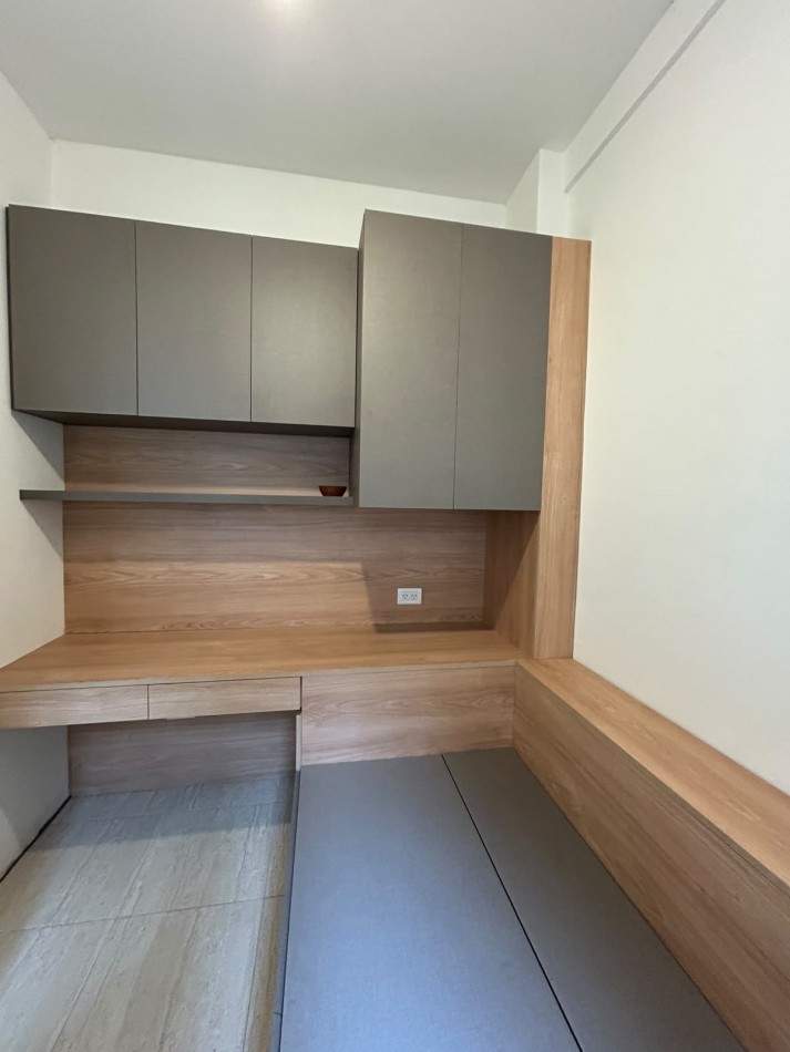DEPARTAMENTO RECICLADO 3 AMBIENTES CON DEPENDENCIA. ALDREY