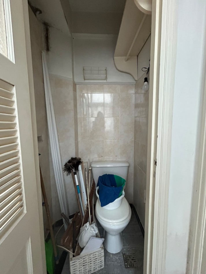 DEPARTAMENTO RECICLADO 3 AMBIENTES CON DEPENDENCIA. ALDREY