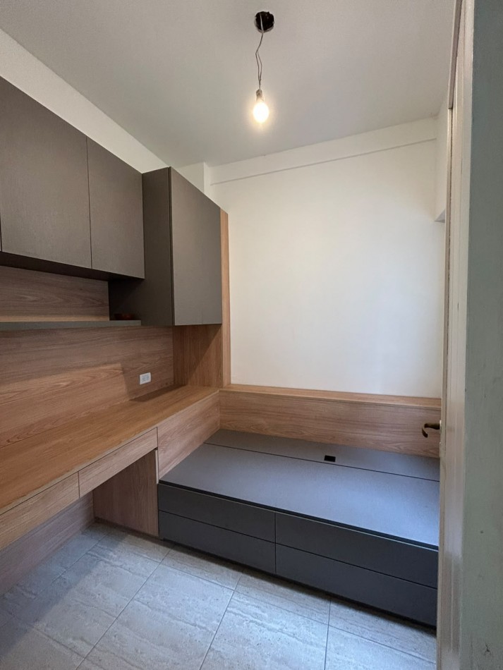DEPARTAMENTO RECICLADO 3 AMBIENTES CON DEPENDENCIA. ALDREY