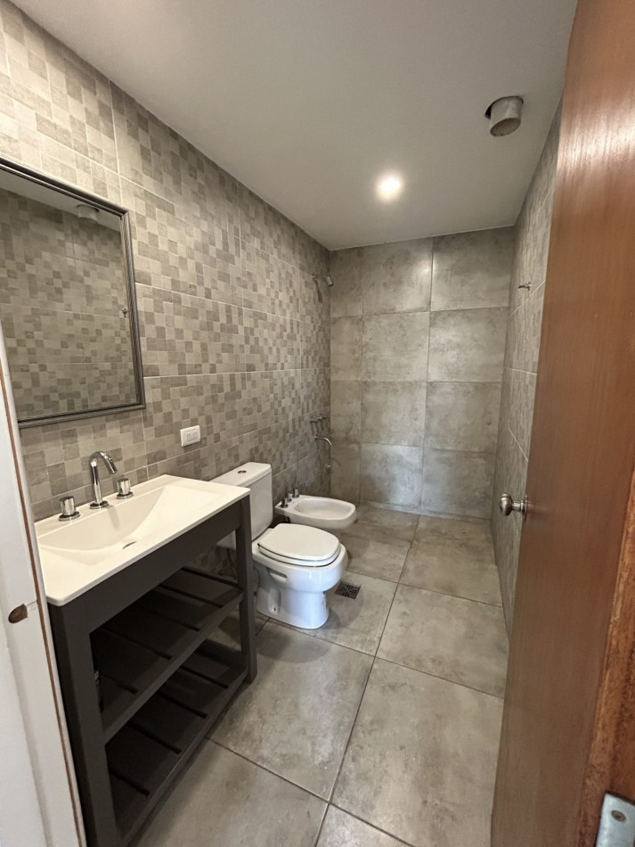 DUPLEX 3 AMBIENTES MAS PLAYROOM APTO CREDITO.