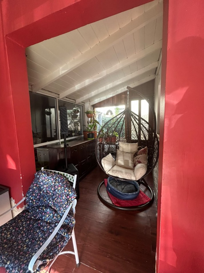 Casa 4 ambientes con pileta climatizada cubierta. Barrio Peralta Ramos oeste.