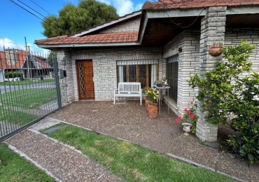 DOS CASAS EN BLOCK BARRIO CONSTITUCION. APTA CREDITO