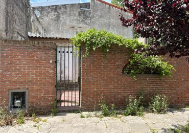 CASA 3 AMBIENTES A REFACCIONAR .LA PERLA