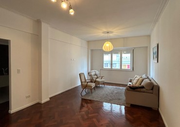 DEPARTAMENTO RECICLADO 3 AMBIENTES CON DEPENDENCIA. ALDREY